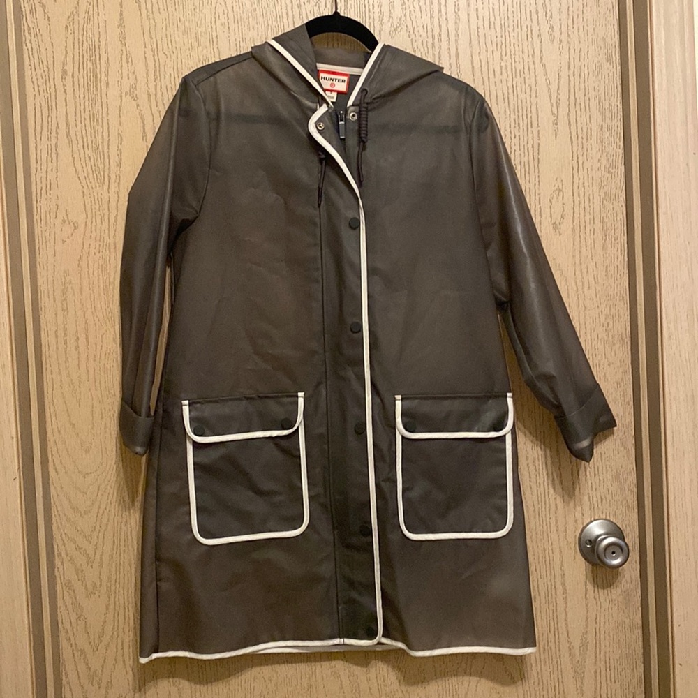 💯 SOLD 💯 Target X Hunter Rain Coat